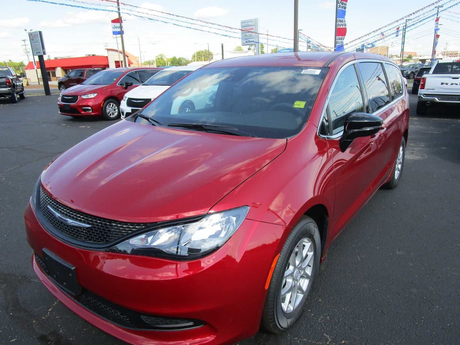 2026 CHRYSLER Voyager