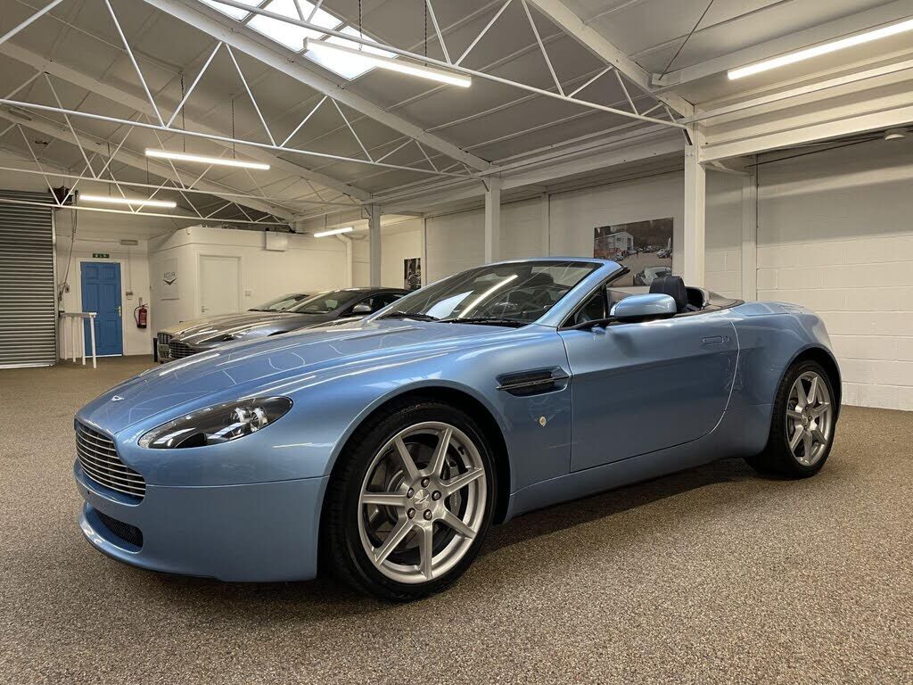 Aston Martin V8 Vantage