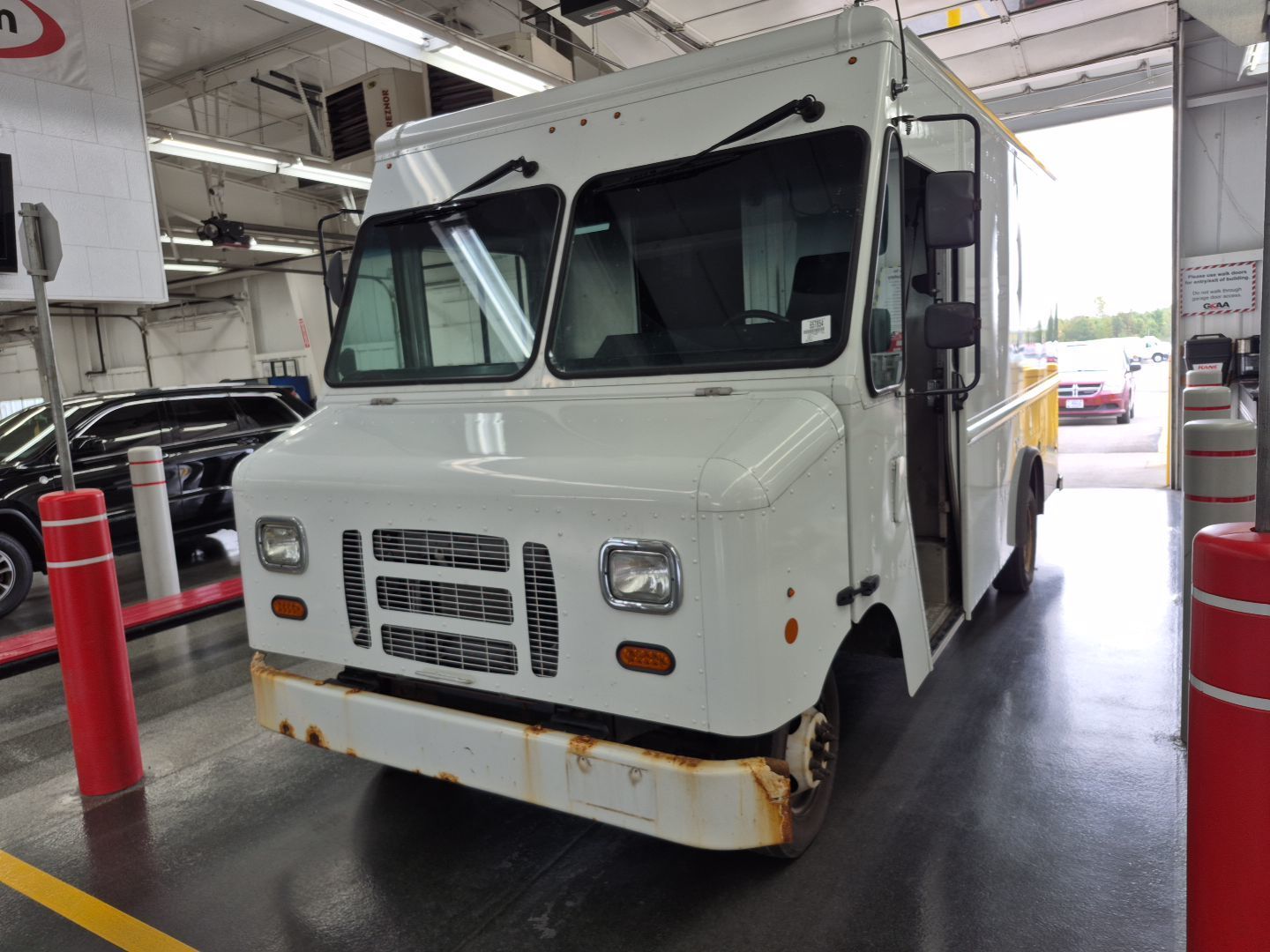 Ford E-350