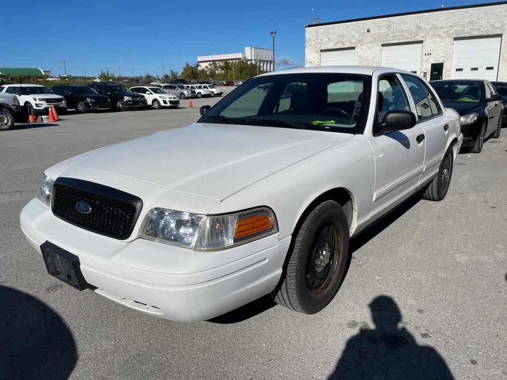 Ford Crown Victoria