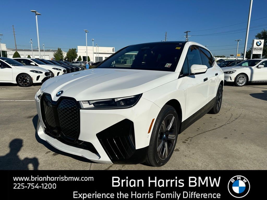 2025 BMW ix