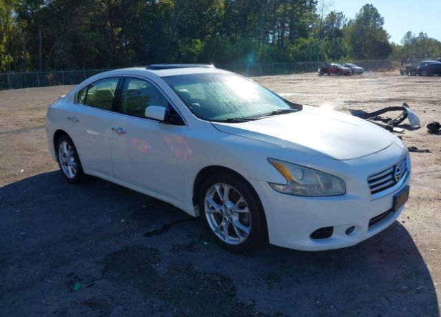 Nissan Maxima