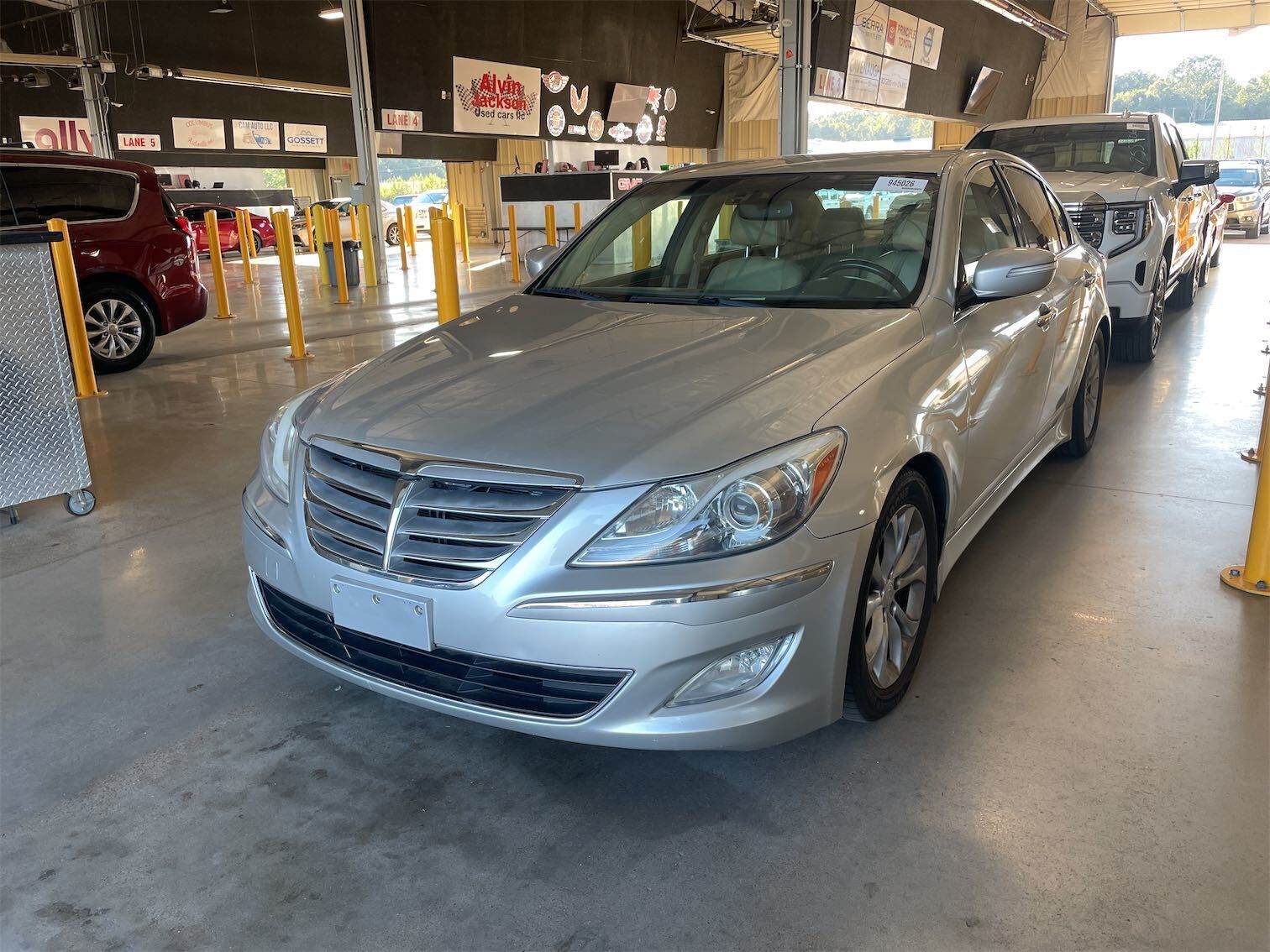 Hyundai Genesis
