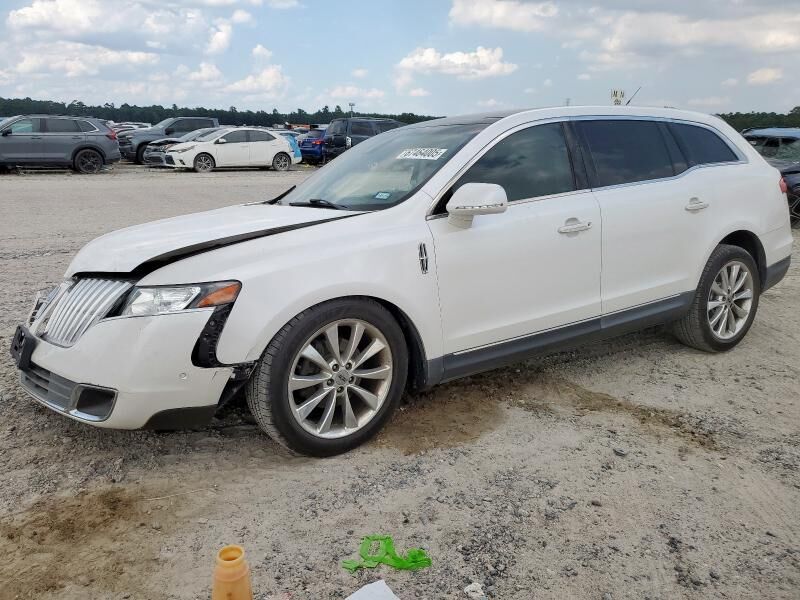 Lincoln MKT