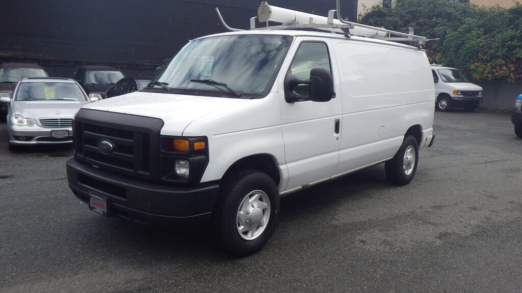 Ford E-250