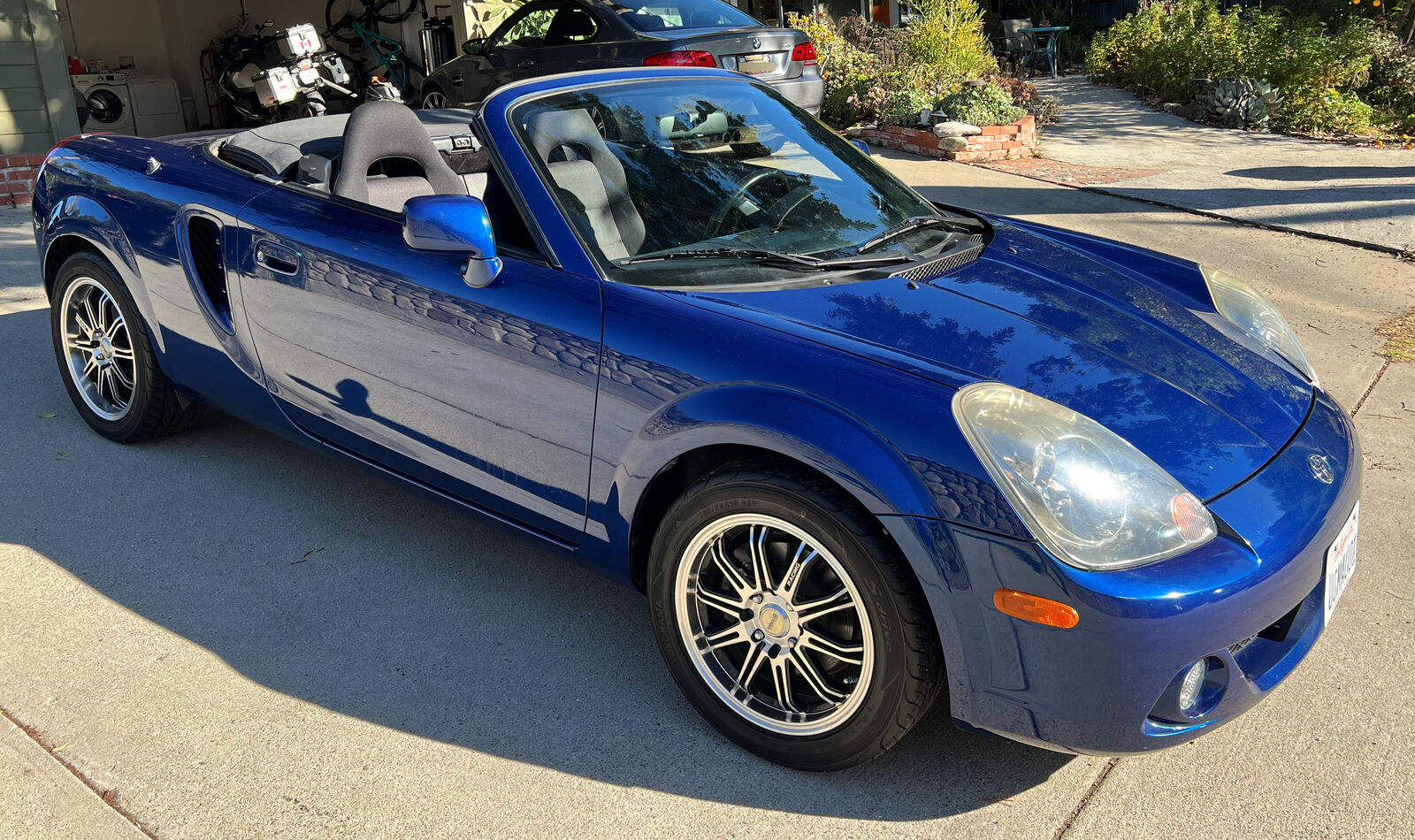 Toyota MR2