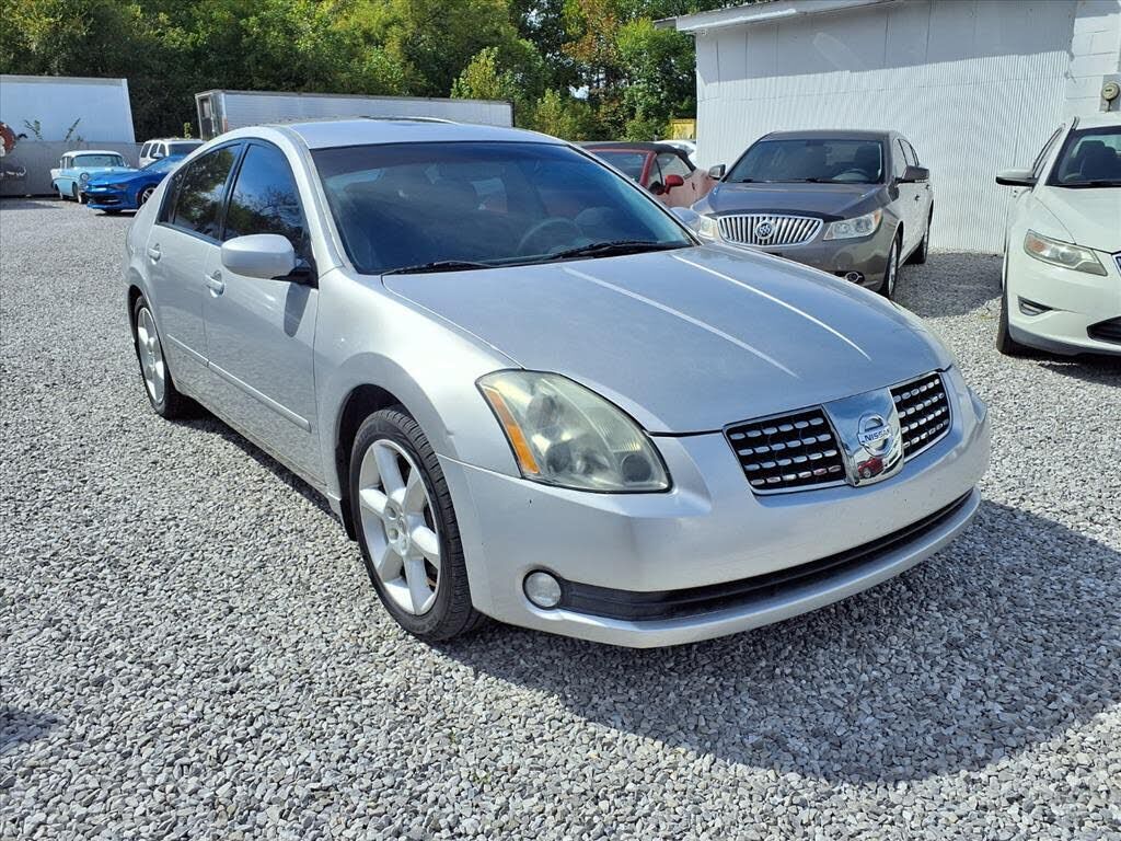 Nissan Maxima