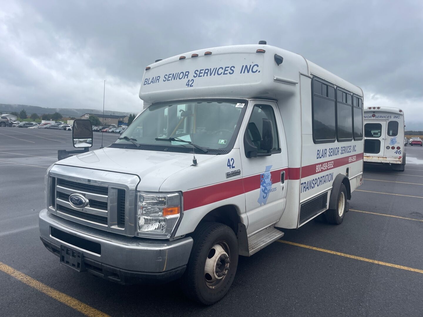Ford E-350