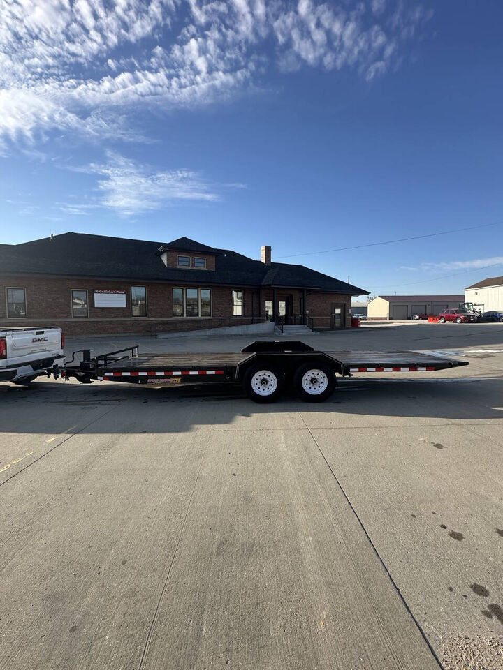2017 H & H TRAILERS H & H Trailers