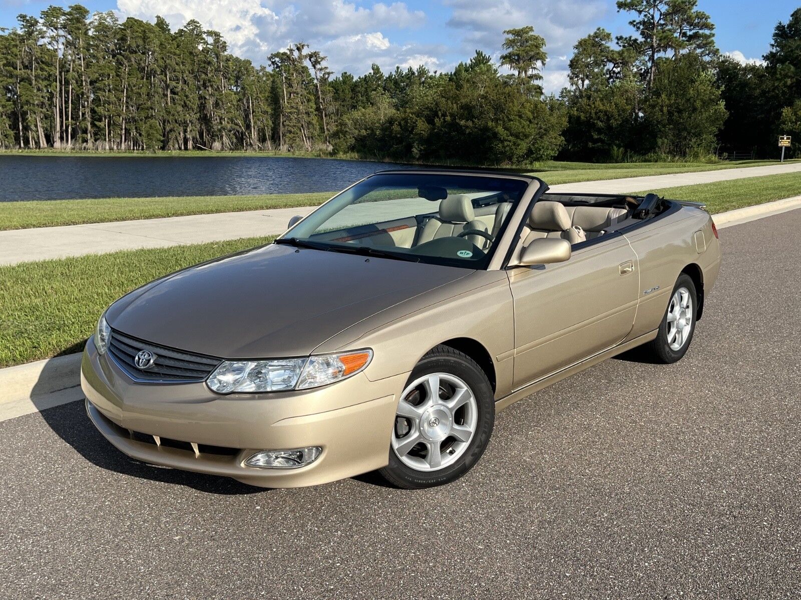 Toyota Camry Solara