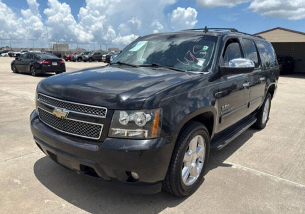 2011 CHEVROLET Suburban