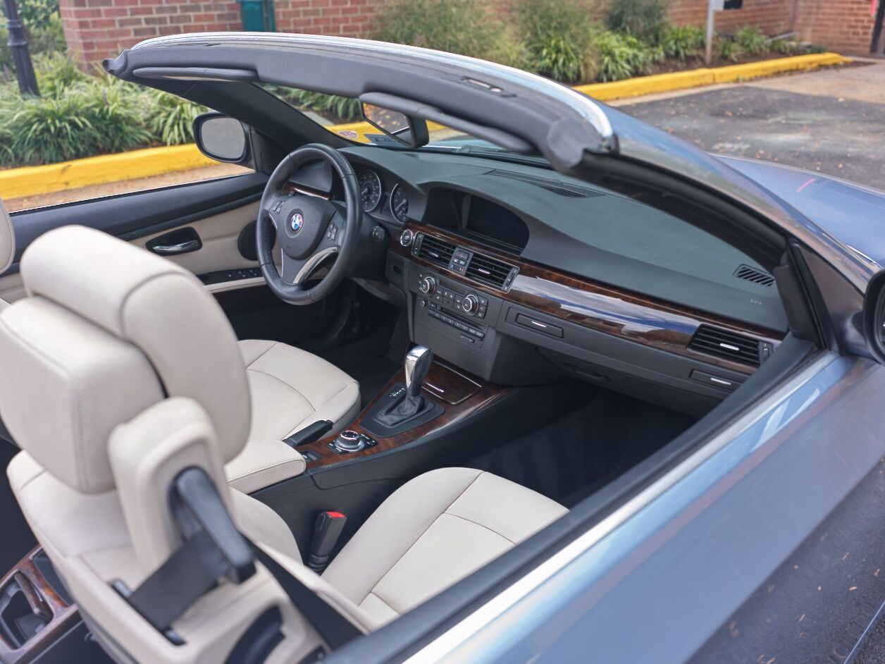BMW 328i