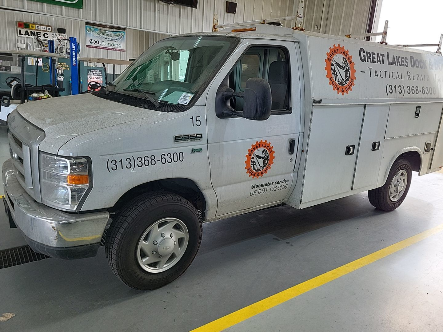 Ford E-350
