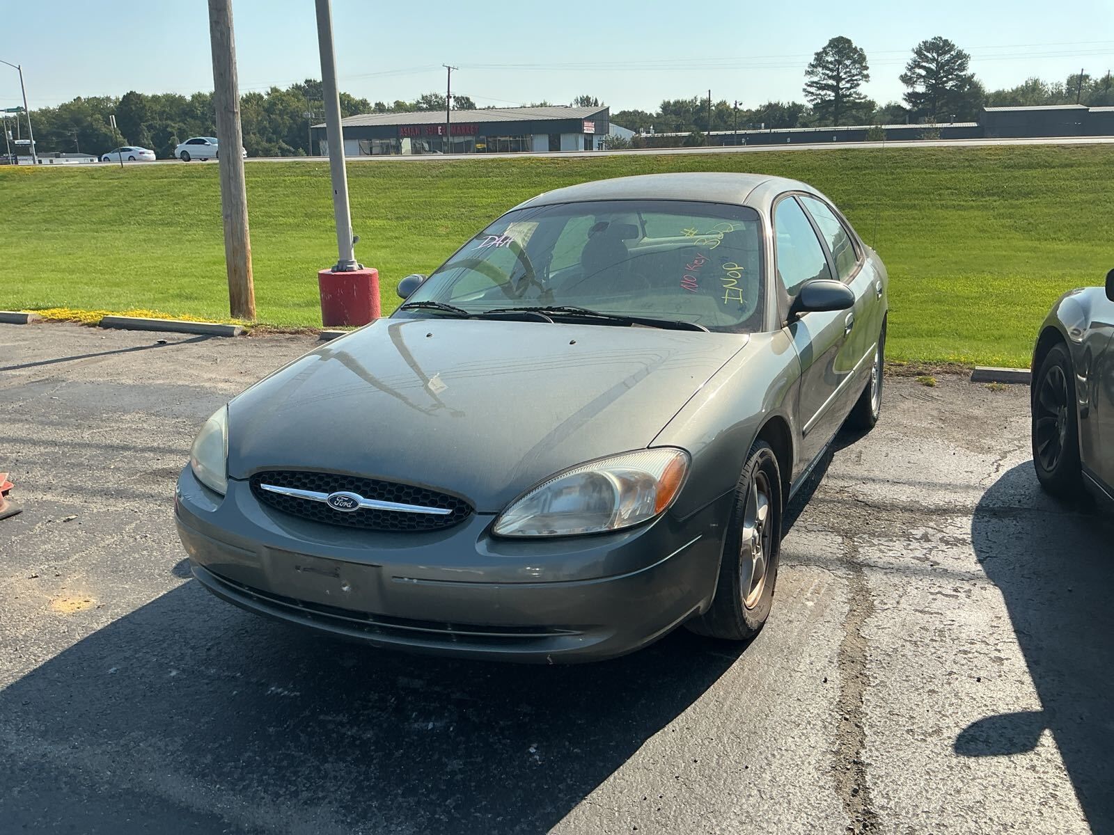Ford Taurus