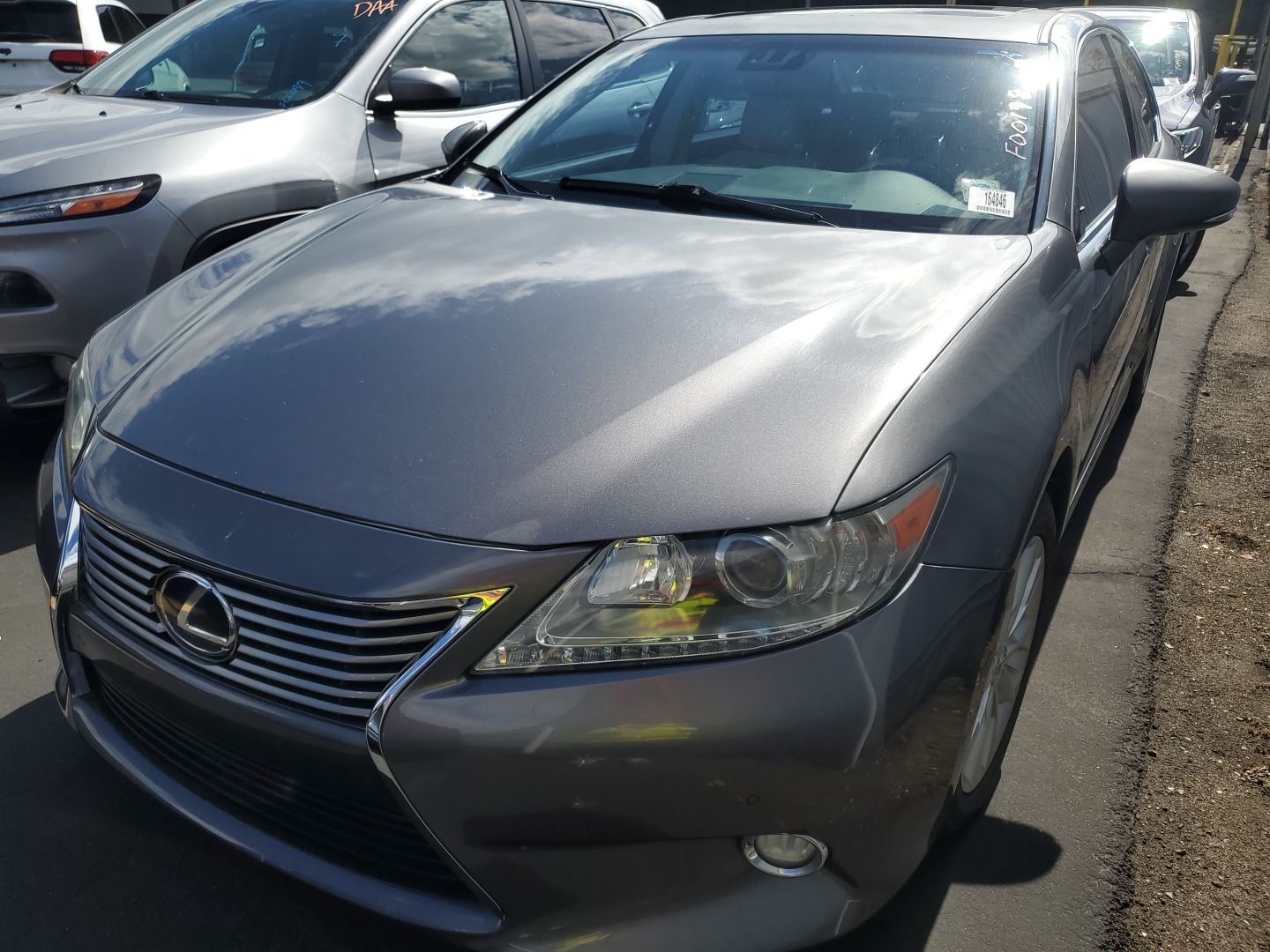 Lexus ES