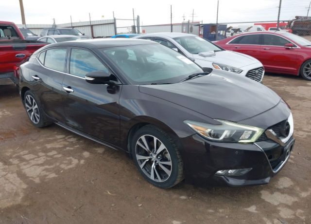 Nissan Maxima