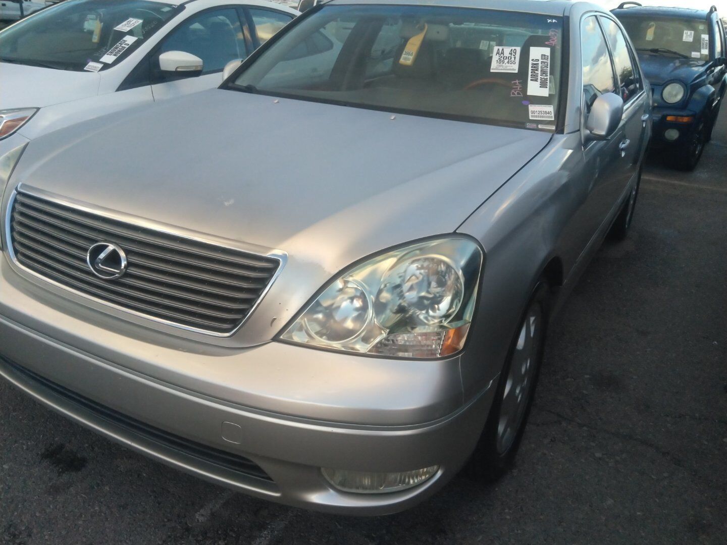 Lexus LS
