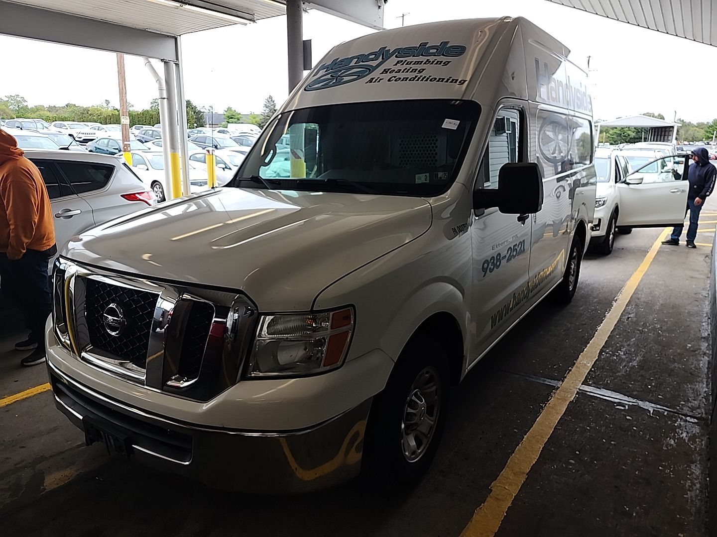 Nissan NV