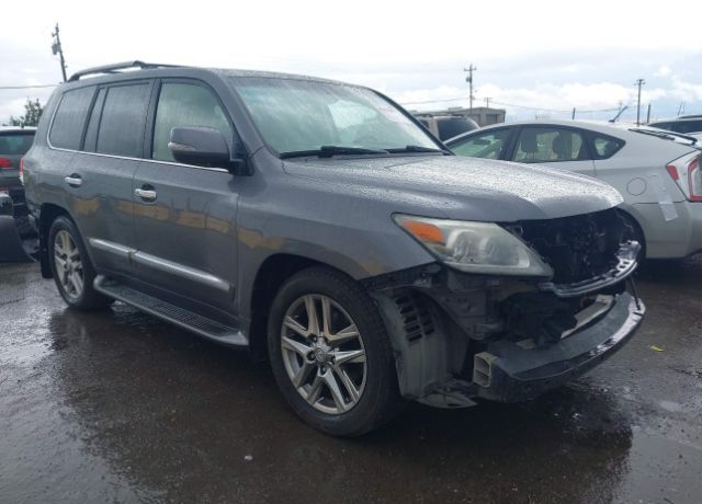 Lexus LX