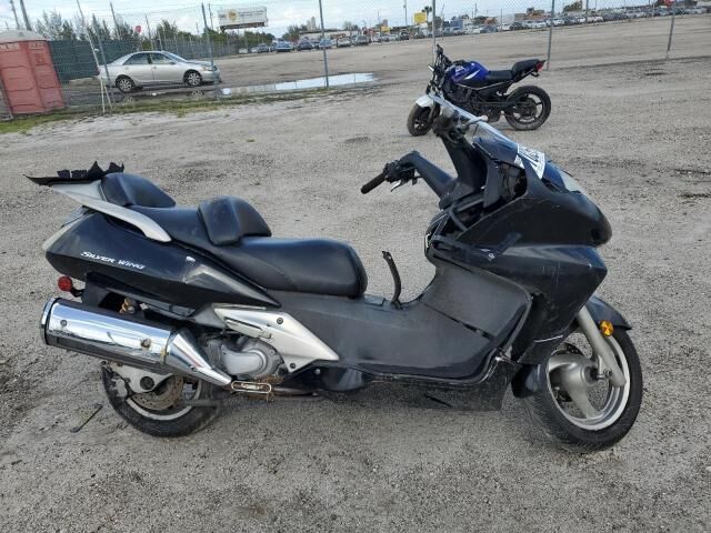 Honda FSC600 (Silver Wing)