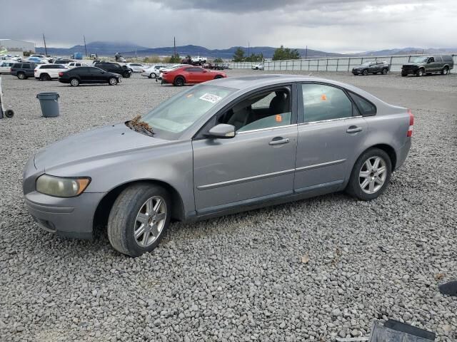 Volvo S40