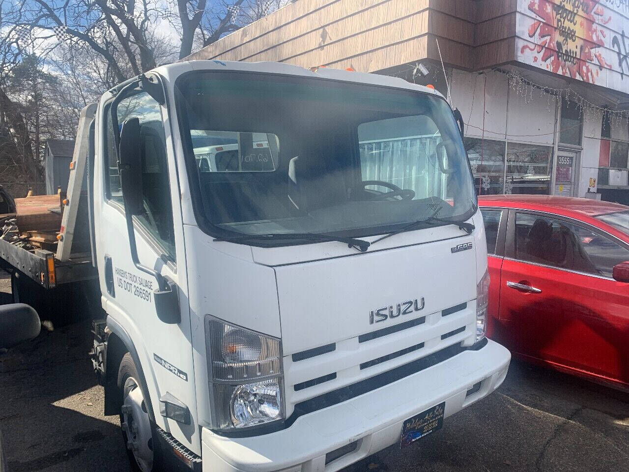 2015 ISUZU NPR/NPR-HD