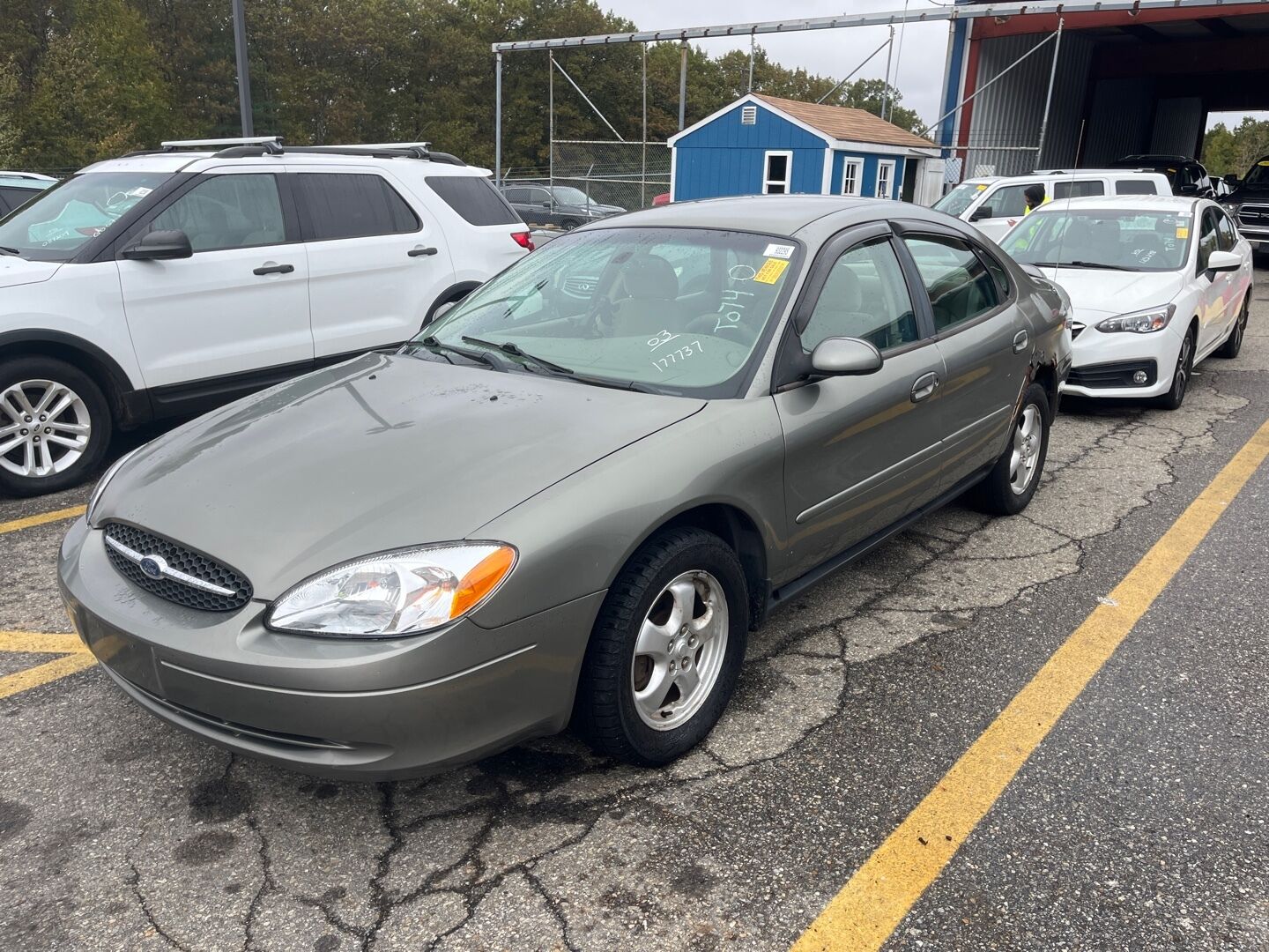 Ford Taurus