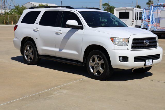 Toyota Sequoia
