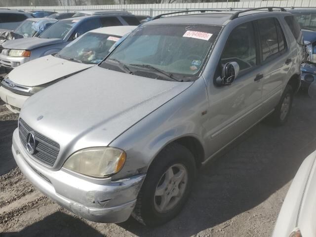Mercedes-Benz M-Class