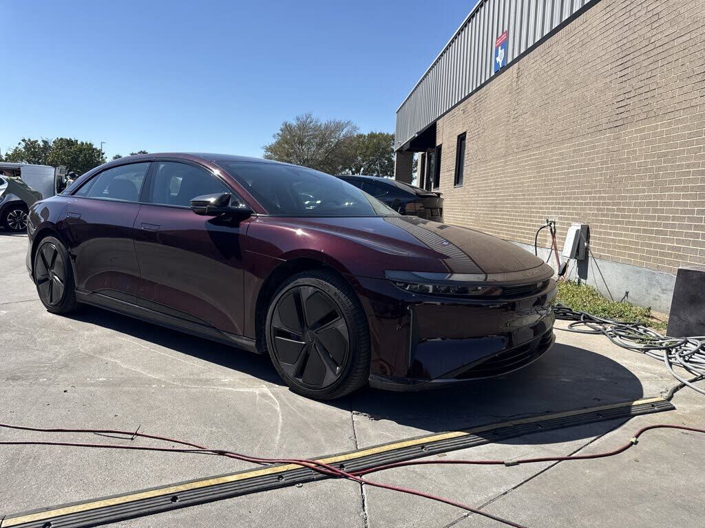 2025 LUCID Air