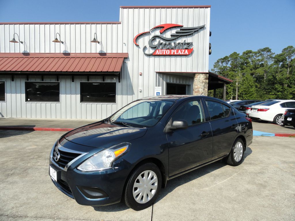 Nissan Versa