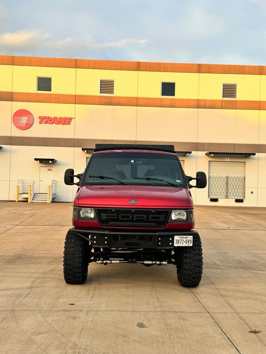 Ford E-350