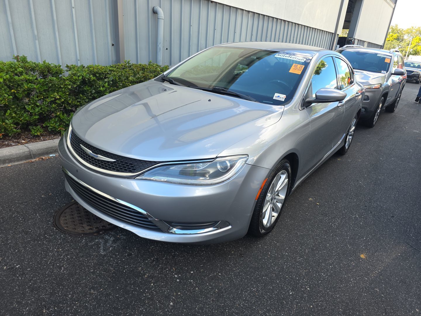 Chrysler 200