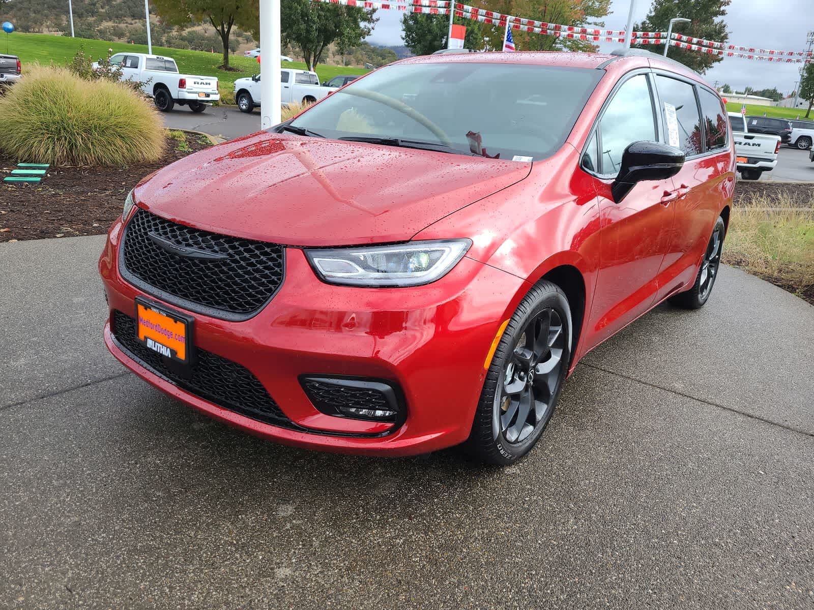 2026 CHRYSLER Pacifica