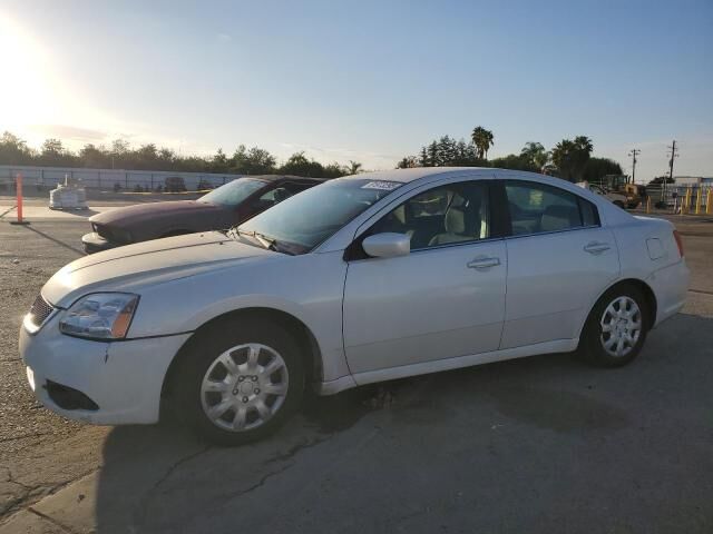 Mitsubishi Galant