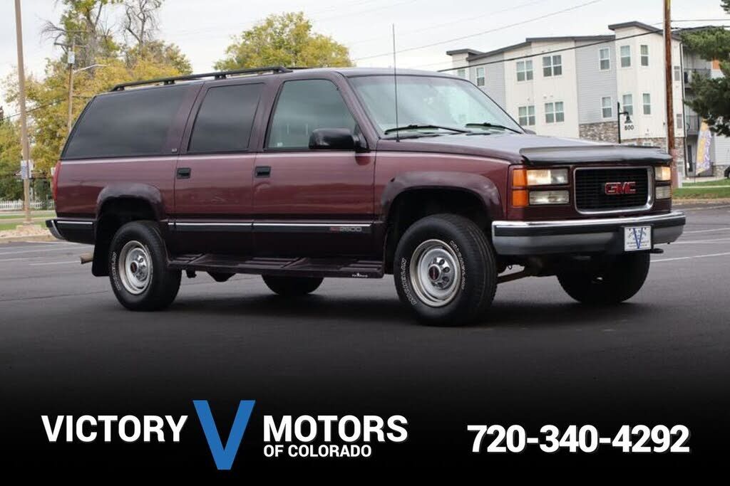 GMC Suburban
