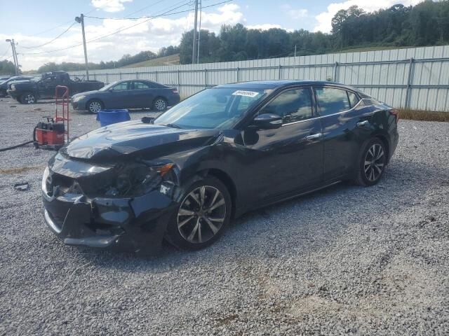Nissan Maxima