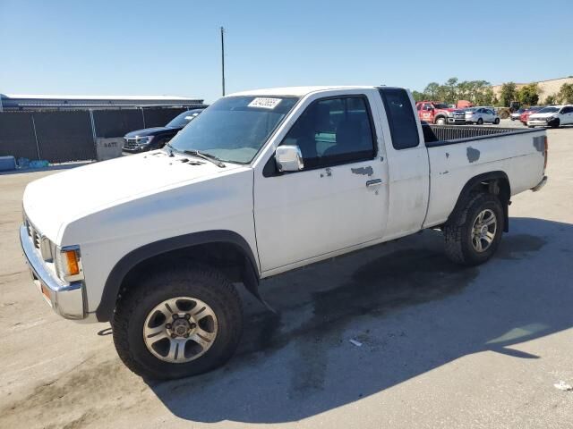 Nissan Pickup