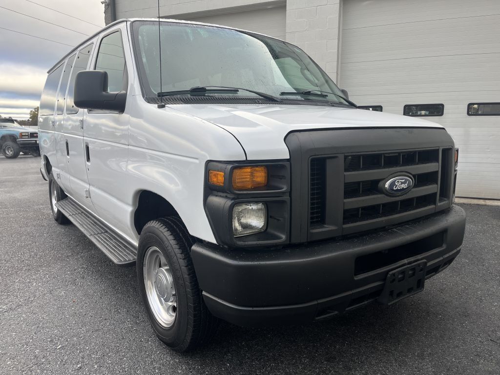 Ford E-350