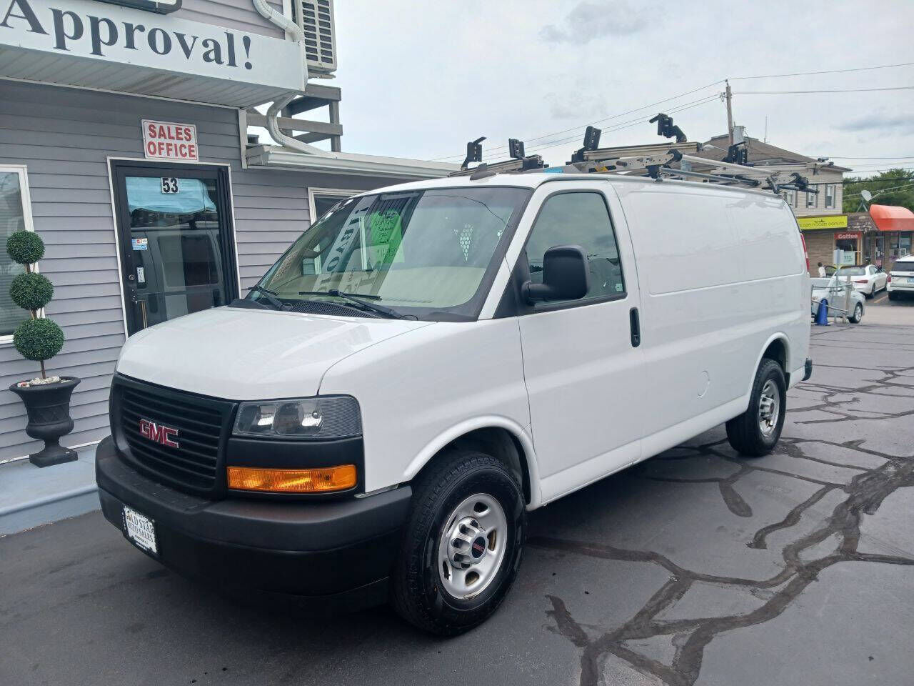 2019 GMC Savana