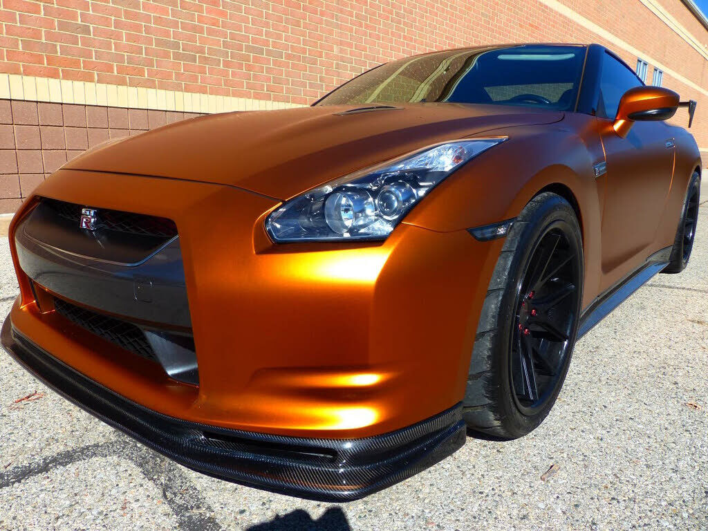 Nissan GT-R