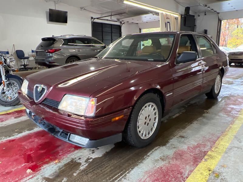 Alfa Romeo 164