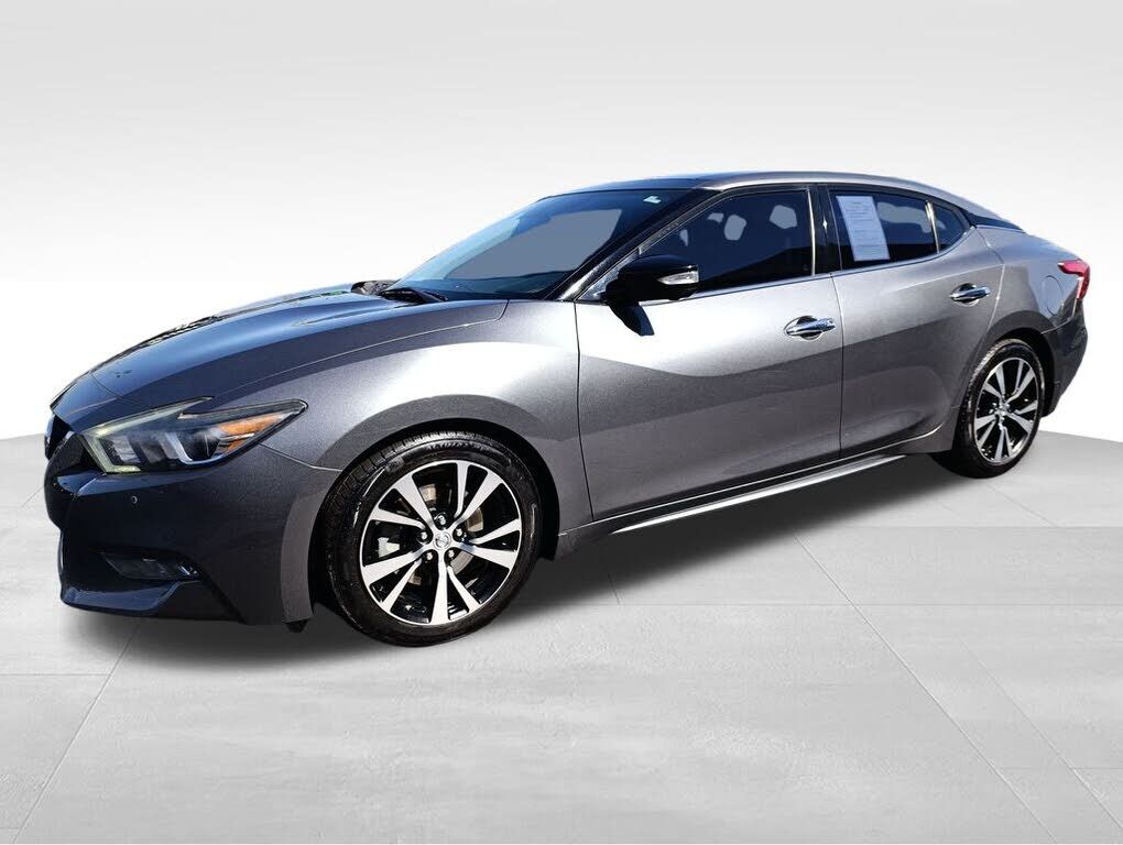 Nissan Maxima