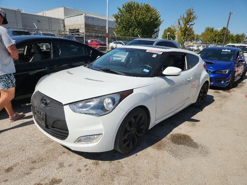 Hyundai Veloster
