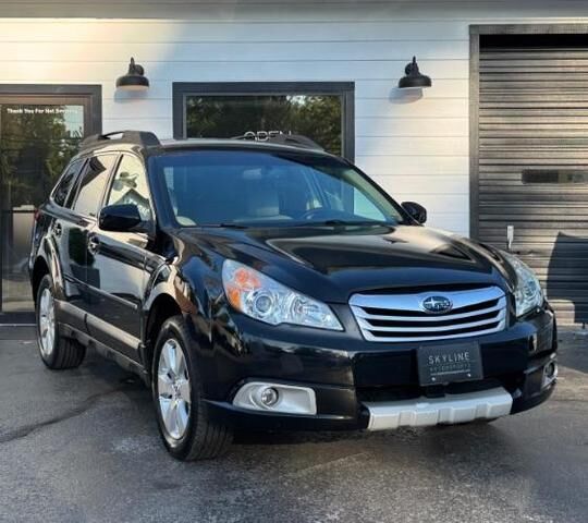 2012 SUBARU Outback