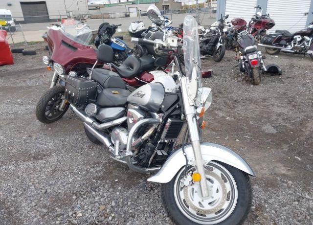 Suzuki VL1500K