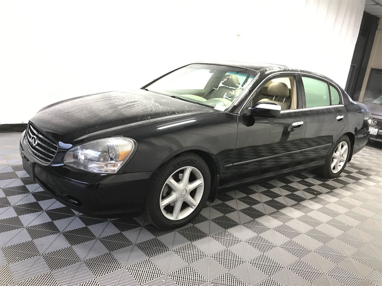 Infiniti Q45