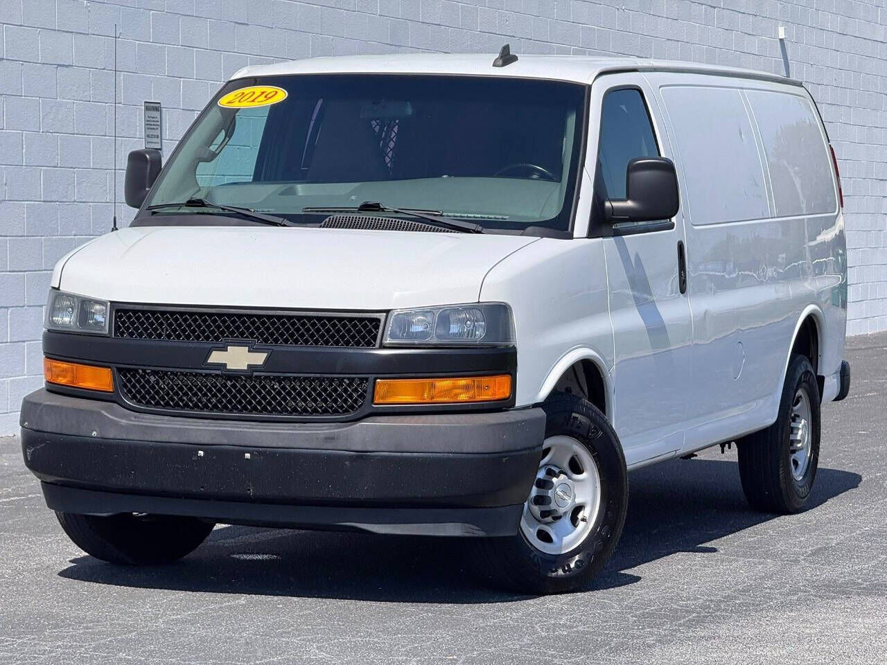 2019 CHEVROLET Express