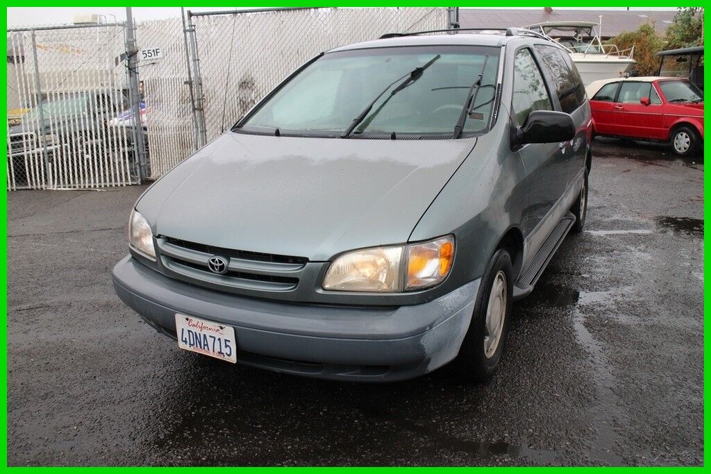 Toyota Sienna
