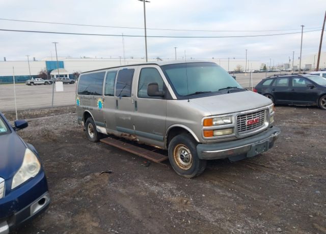 GMC Savana